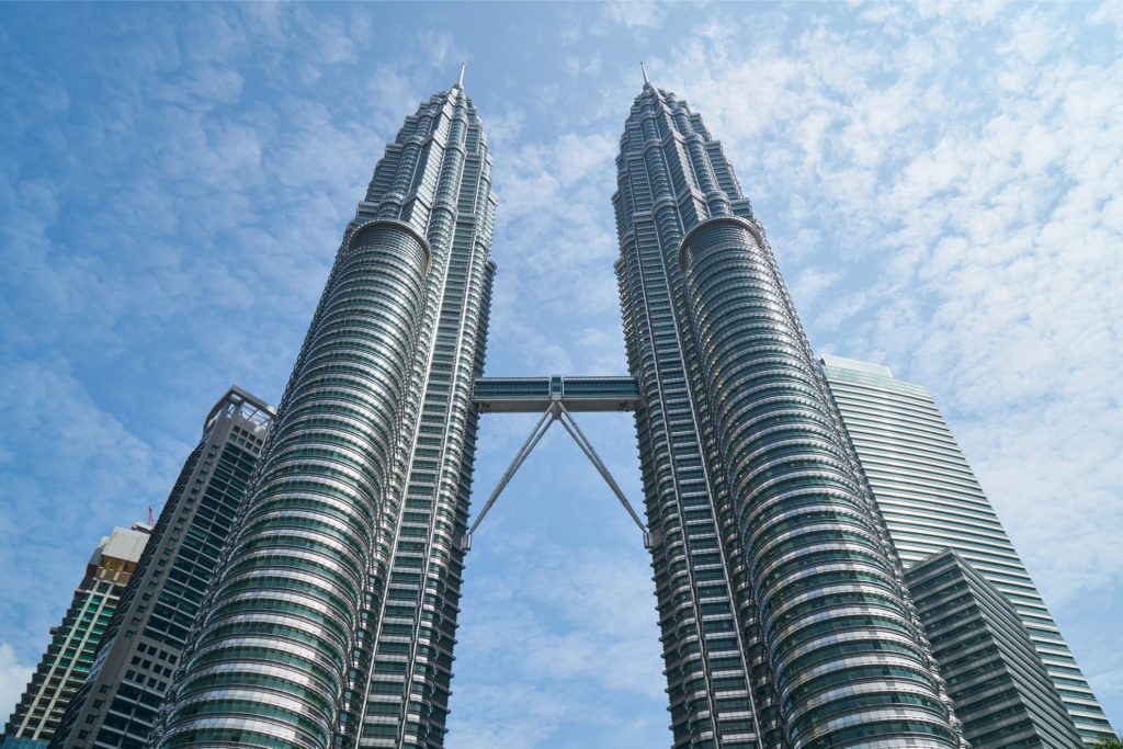 TOP 10 MUST-SEE IN KUALA LUMPUR, MALAYSIA