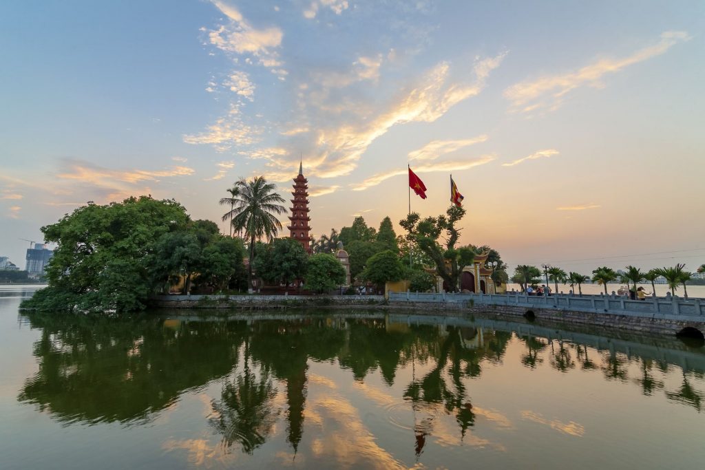TOP 5 MUST-SEE IN HANOI, VIETNAM